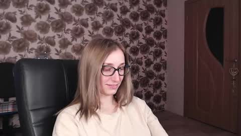 Vika online show from 12.06.24