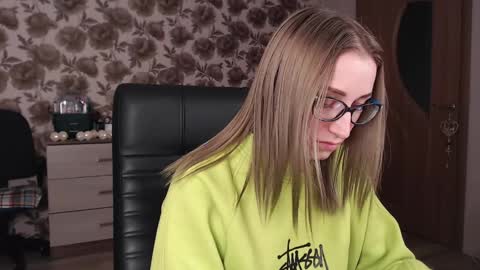 Vika online show from 12.10.24