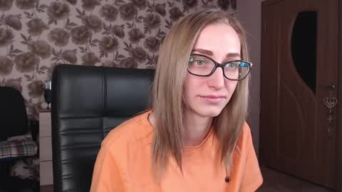 Vika online show from 12.15.24