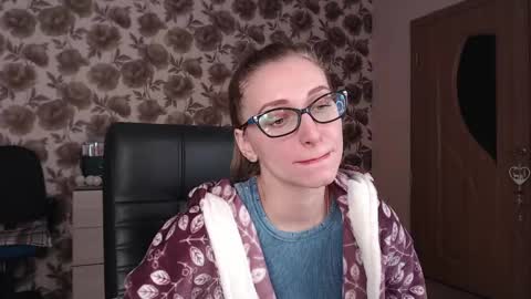 Vika online show from 01.04.25