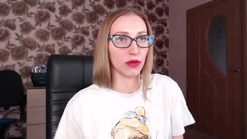 Vika online show from 01.21.25