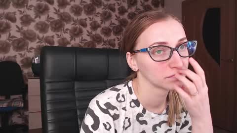 Vika online show from 01.31.25