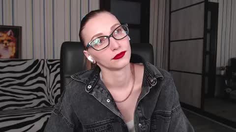 Vika online show from 03.07.25