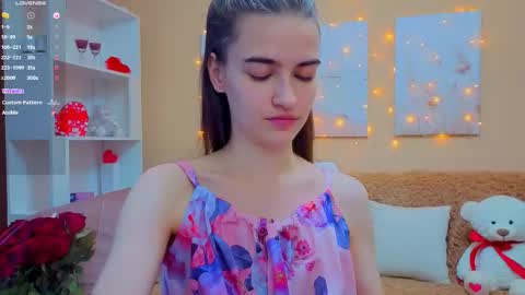 Snapshot of vikiberry chatting on 02.12.26 vikiberry online show from 02.12.26