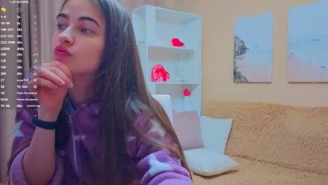 Snapshot of vikiberry chatting on 03.01.26 vikiberry online show from 03.01.26