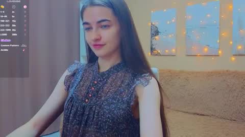 Snapshot of vikiberry chatting on 03.05.26 vikiberry online show from 03.05.26