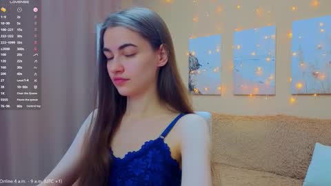 Snapshot of vikiberry chatting on 03.27.26 vikiberry online show from 03.27.26