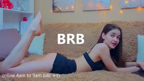 Snapshot of vikiberry chatting on 03.27.26 vikiberry online show from 03.27.26