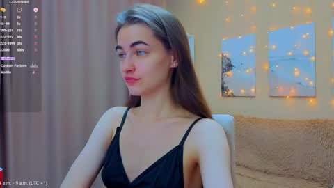 Snapshot of vikiberry chatting on 04.05.26 vikiberry online show from 04.05.26