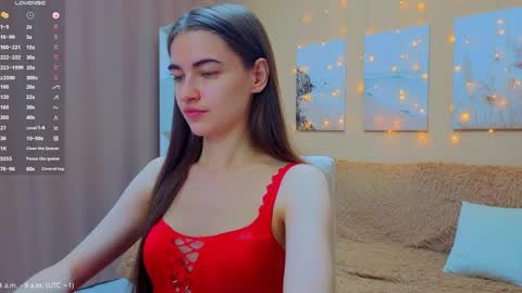 Snapshot of vikiberry chatting on 04.06.26 vikiberry online show from 04.06.26