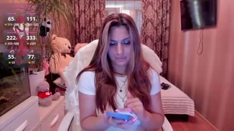 Victoria online show from 07.30.26