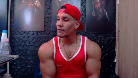 Viktor Herrera online show from 03.06.26