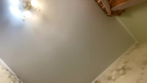 Snapshot of viktoria9898 chatting on 12.12.24 Sweett online show from 12.12.24