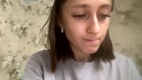 Snapshot of viktoria9898 chatting on 11.06.25 Sweett online show from 11.06.25