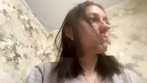 Snapshot of viktoria9898 chatting on 02.11.26 Sweett online show from 02.11.26