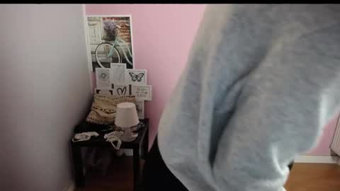 viktoria_lovely online show from 02.12.26