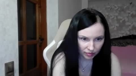 Snapshot of viktoriabounty chatting on 06.24.26 viktoriaBounty online show from 06.24.26