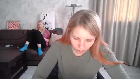 Snapshot of viktorlonsky chatting on 12.03.24 viktorlonsky online show from 12.03.24