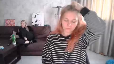 Snapshot of viktorlonsky chatting on 12.04.24 viktorlonsky online show from 12.04.24