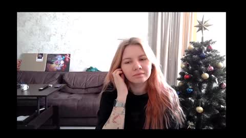 Snapshot of viktorlonsky chatting on 01.21.25 viktorlonsky online show from 01.21.25