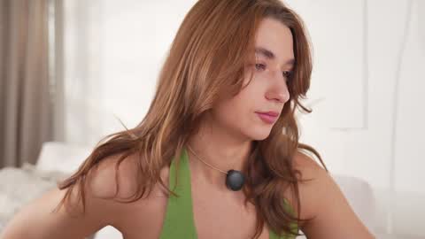 Snapshot of villanelle_l chatting on 02.18.26 Lana online show from 02.18.26