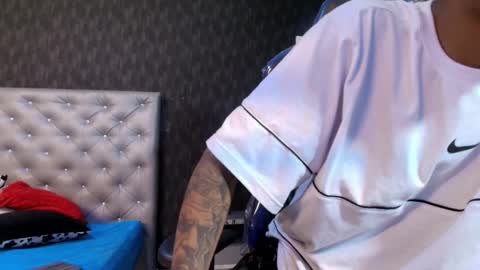 V I N A C K online show from 11.24.25