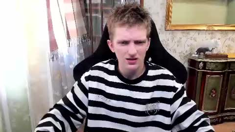 Snapshot of vince__dice chatting on 06.29.26 Dimoooooon online show from 06.29.26