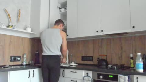 Vincent.  uncut 18cm online show from 12.29.24