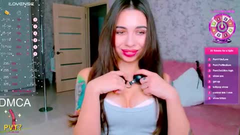 Vinkiepinkie online show from 09.21.25