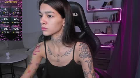 vinkitinkii online show from 12.26.24