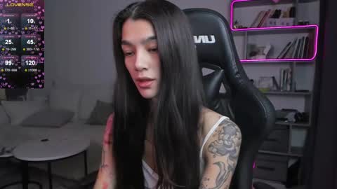 vinkitinkii online show from 02.12.25