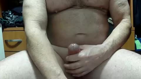 Snapshot of vinnyglass chatting on 01.04.25 Vinny online show from 01.04.25