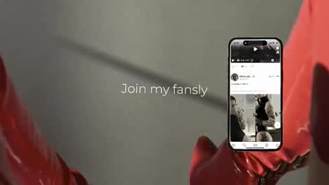 Diva Silvia online show from 11.24.25