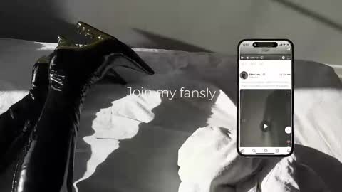 Diva Silvia online show from 02.11.26