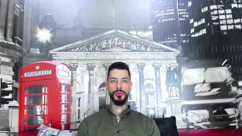 Snapshot of vinzenzrizzo chatting on 10.02.25 ---Vinzen--- online show from 10.02.25