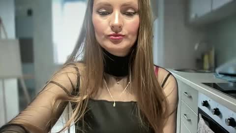 Snapshot of viola_1 chatting on 03.05.25 Funny girl online show from 03.05.25