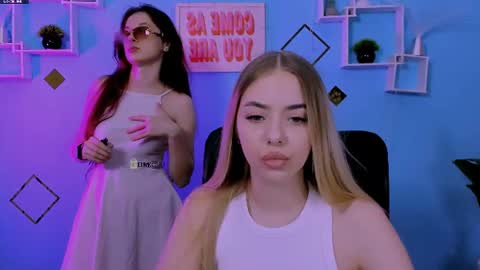 viola_sweet_ online show from 06.22.26