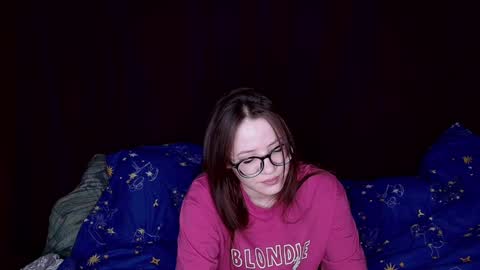 Snapshot of violamarkevich chatting on 01.22.25 violamarkevich online show from 01.22.25