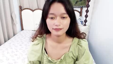 Snapshot of violazona chatting on 04.09.26 Zona online show from 04.09.26