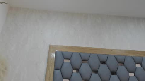 violeet_gray online show from 02.26.25