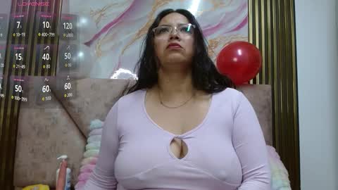 Snapshot of violemurray chatting on 02.28.26 violemurray online show from 02.28.26