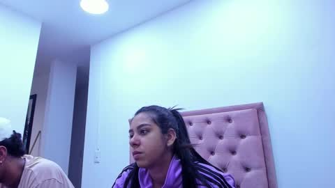 Snapshot of violet_and_myers chatting on 09.19.25 Violet and Myers online show from 09.19.25