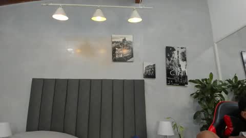 Snapshot of violet_and_myers chatting on 09.26.25 Violet and Myers online show from 09.26.25