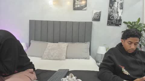 Snapshot of violet_and_myers chatting on 09.29.25 Violet and Myers online show from 09.29.25