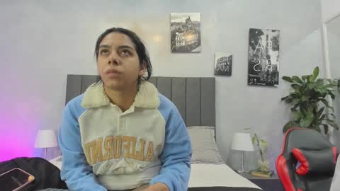 Snapshot of violet_and_myers chatting on 09.30.25 Violet and Myers online show from 09.30.25