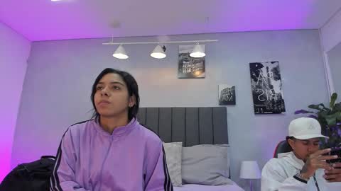 Snapshot of violet_and_myers chatting on 10.24.25 Violet and Myers online show from 10.24.25