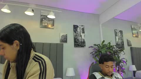 Snapshot of violet_and_myers chatting on 10.26.25 Violet and Myers online show from 10.26.25