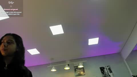 Snapshot of violet_and_myers chatting on 10.31.25 Violet and Myers online show from 10.31.25