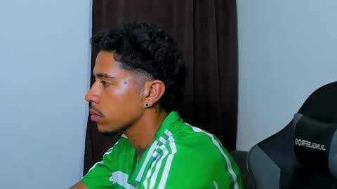 Violet and Myers online show from 04.12.26