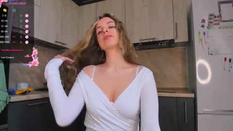 Violet online show from 02.24.25